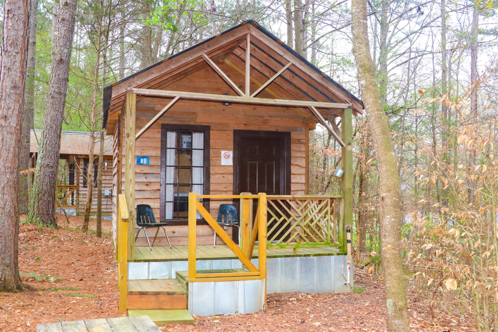 The River's Edge Campground Cabin 18