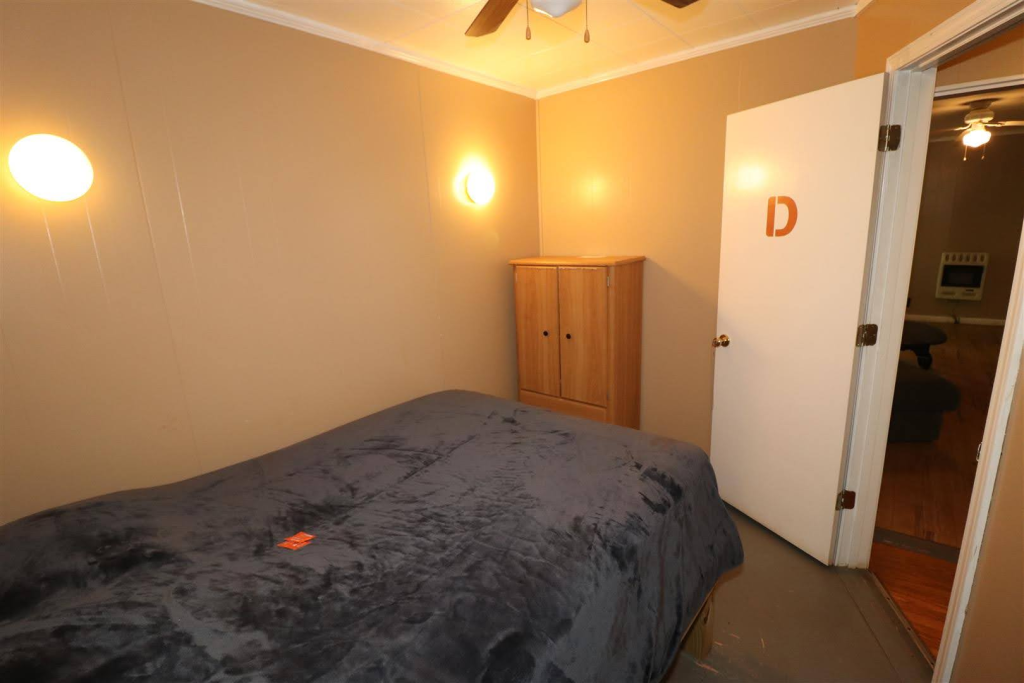 The River's Edge Campground MainCabin Room D
